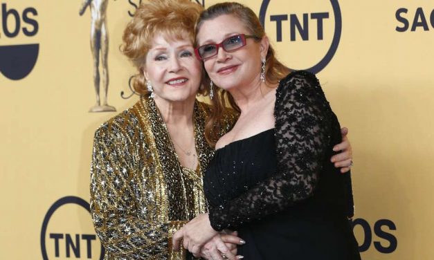 BRIGHT LIGHTS – A TV FAREWELL TO CARRIE FISHER AND DEBBIE REYNOLDS by Liz Giuffre