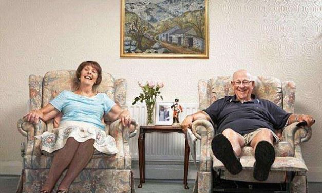 REMEMBERING GOGGLEBOX’S LEON BERNICOFF: A BEACON OF HOPE AND PROGRESSIVE ATTITUDES IN THE ERA OF IMPENDING BREXIT by Stefania Marghitu