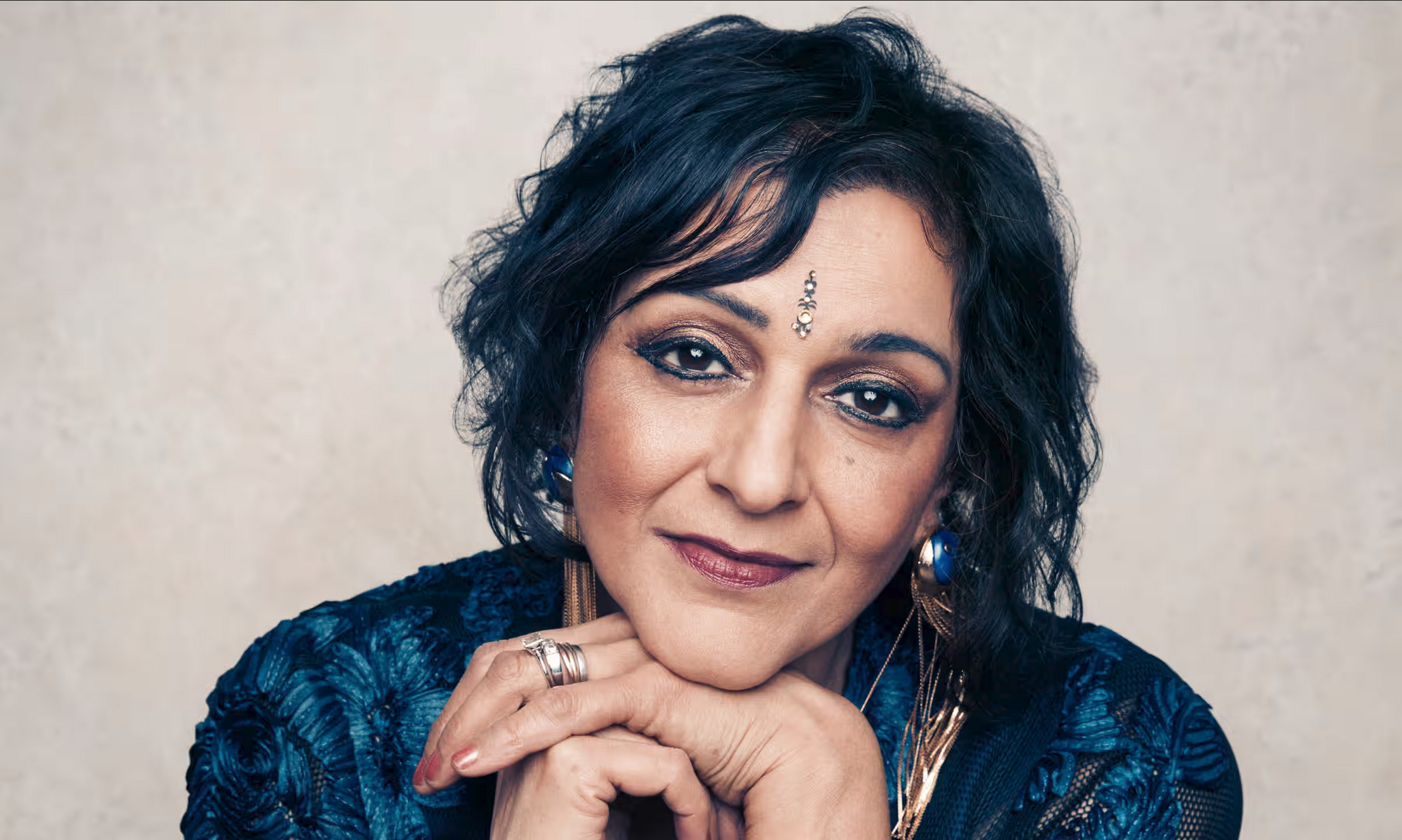MEERA SYAL AND THE REPRESENTATION OF BRITISH ASIANS ON TELEVISION MEERA SYAL AND THE REPRESENTATION OF BRITISH ASIANS ON TELEVISION