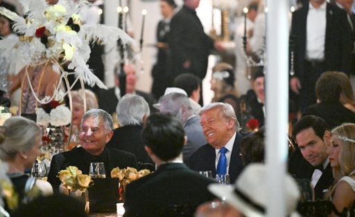 A photograph taken at the Great Gatsby Halloween Bash hosted by Donald Trump (Image APF/Getty)